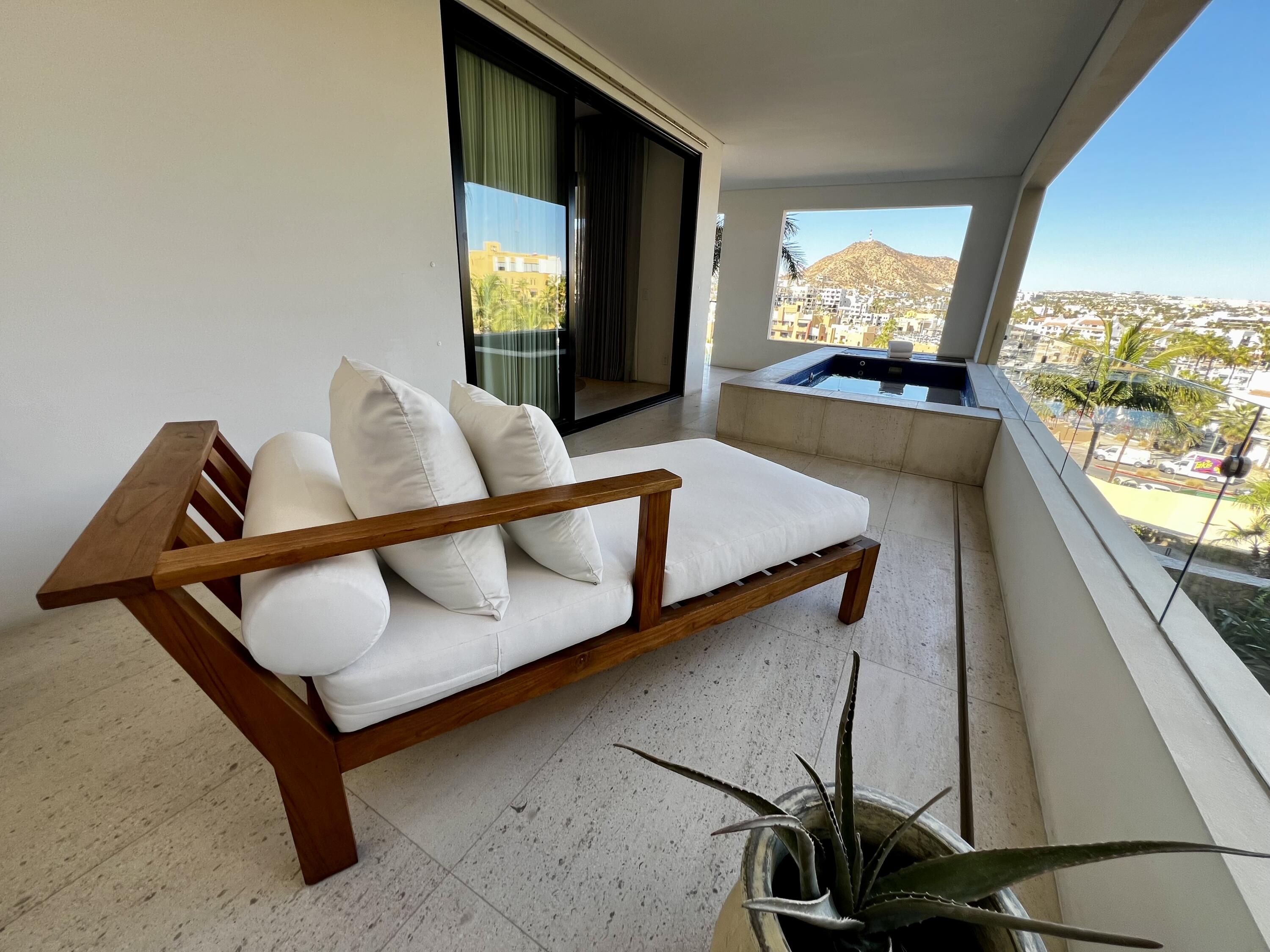 1Homes - Hacienda Beach Club