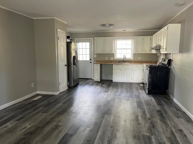 230 JAMES RD