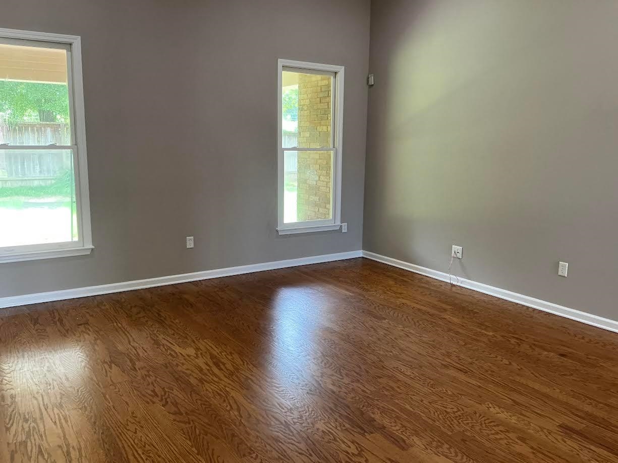 12097 BROOKS VILLAGE DR