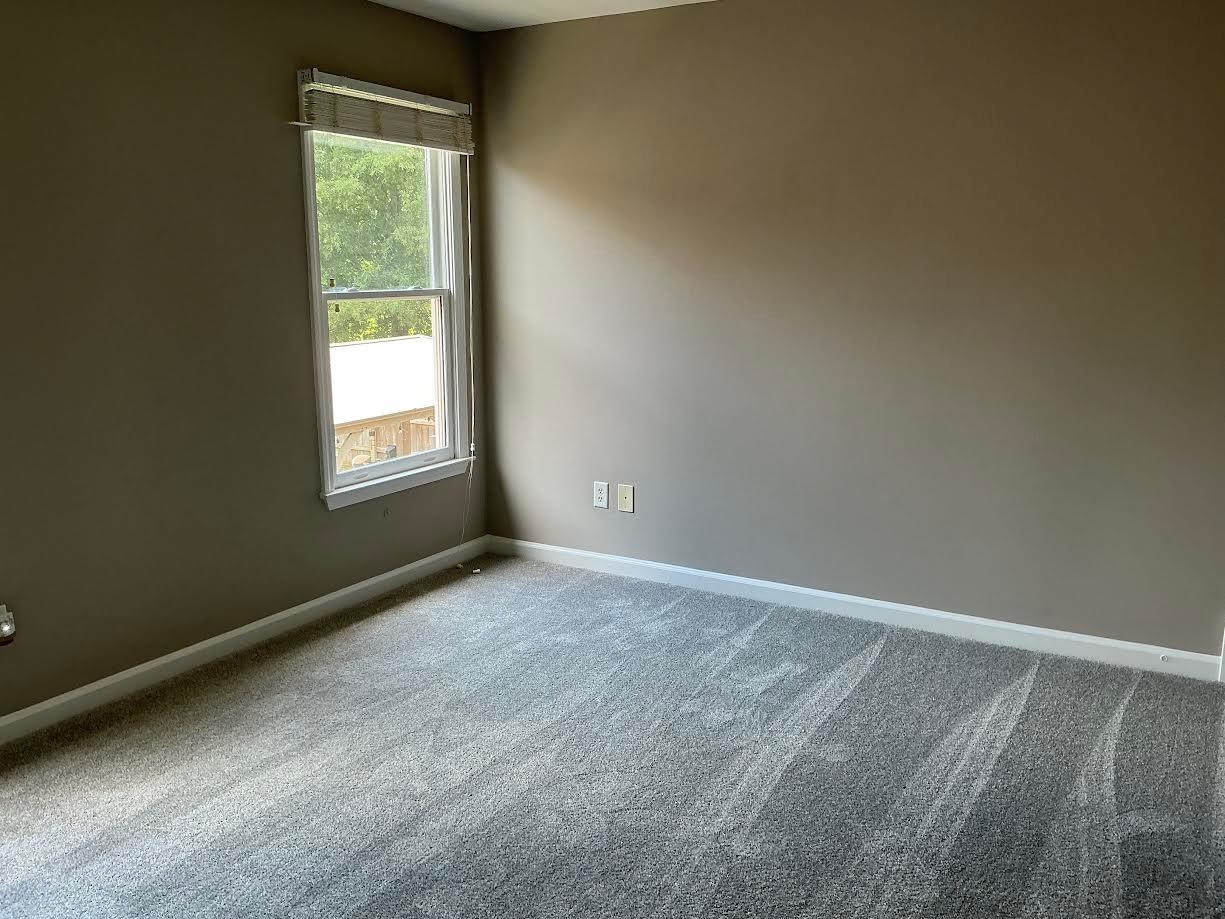 12097 BROOKS VILLAGE DR