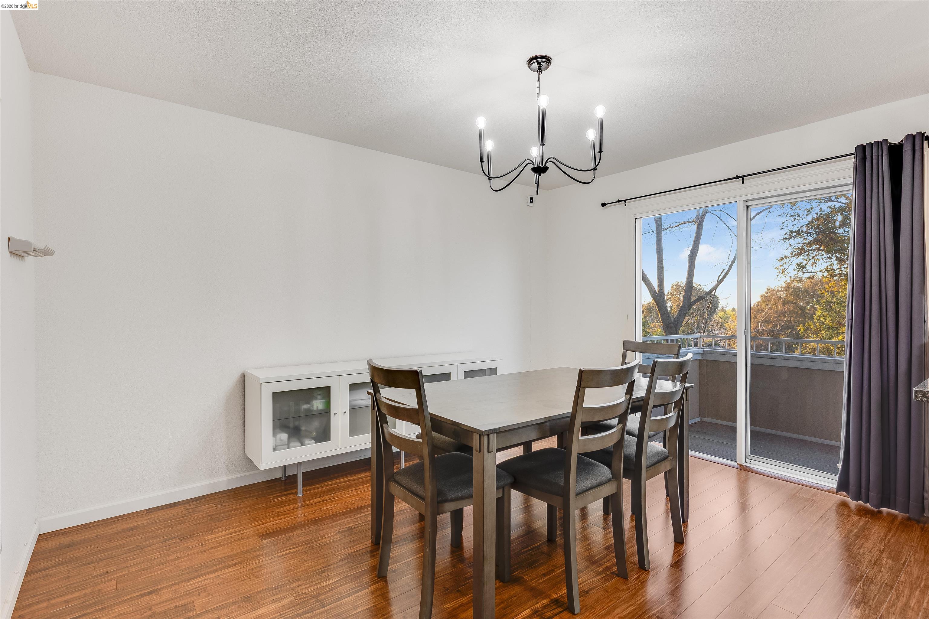 1025 Pinehurst Court