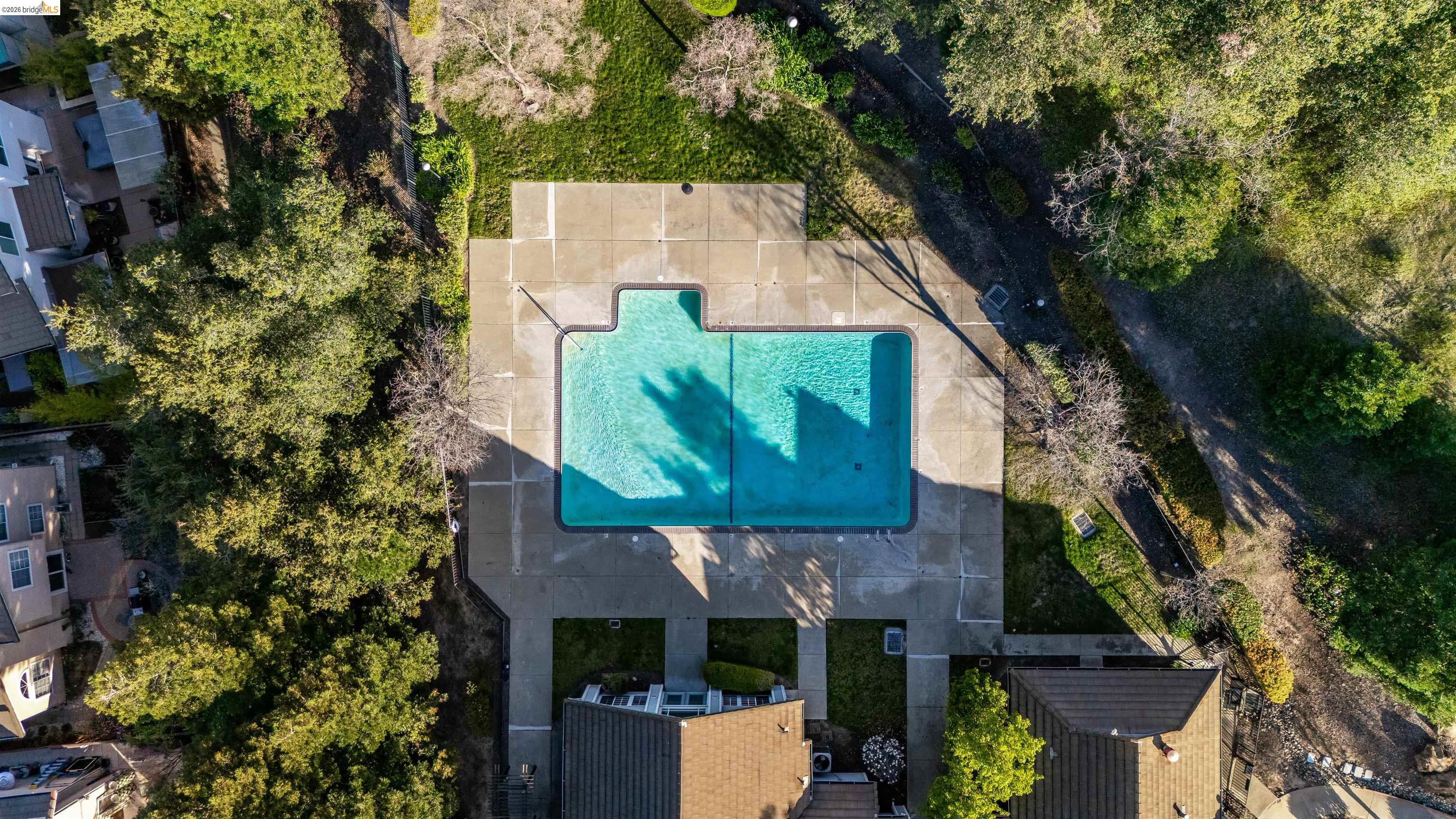 1025 Pinehurst Court