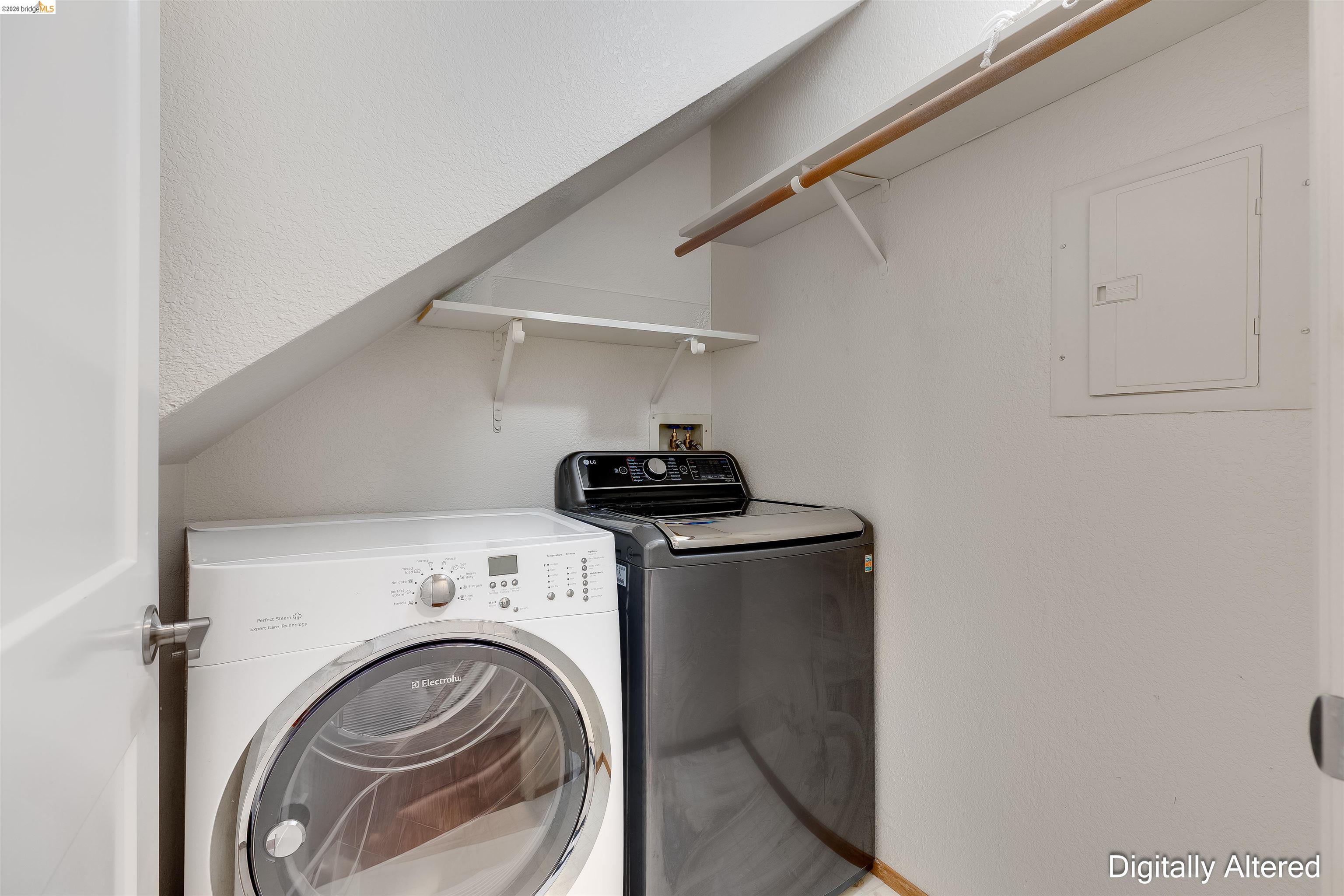 1025 Pinehurst Court