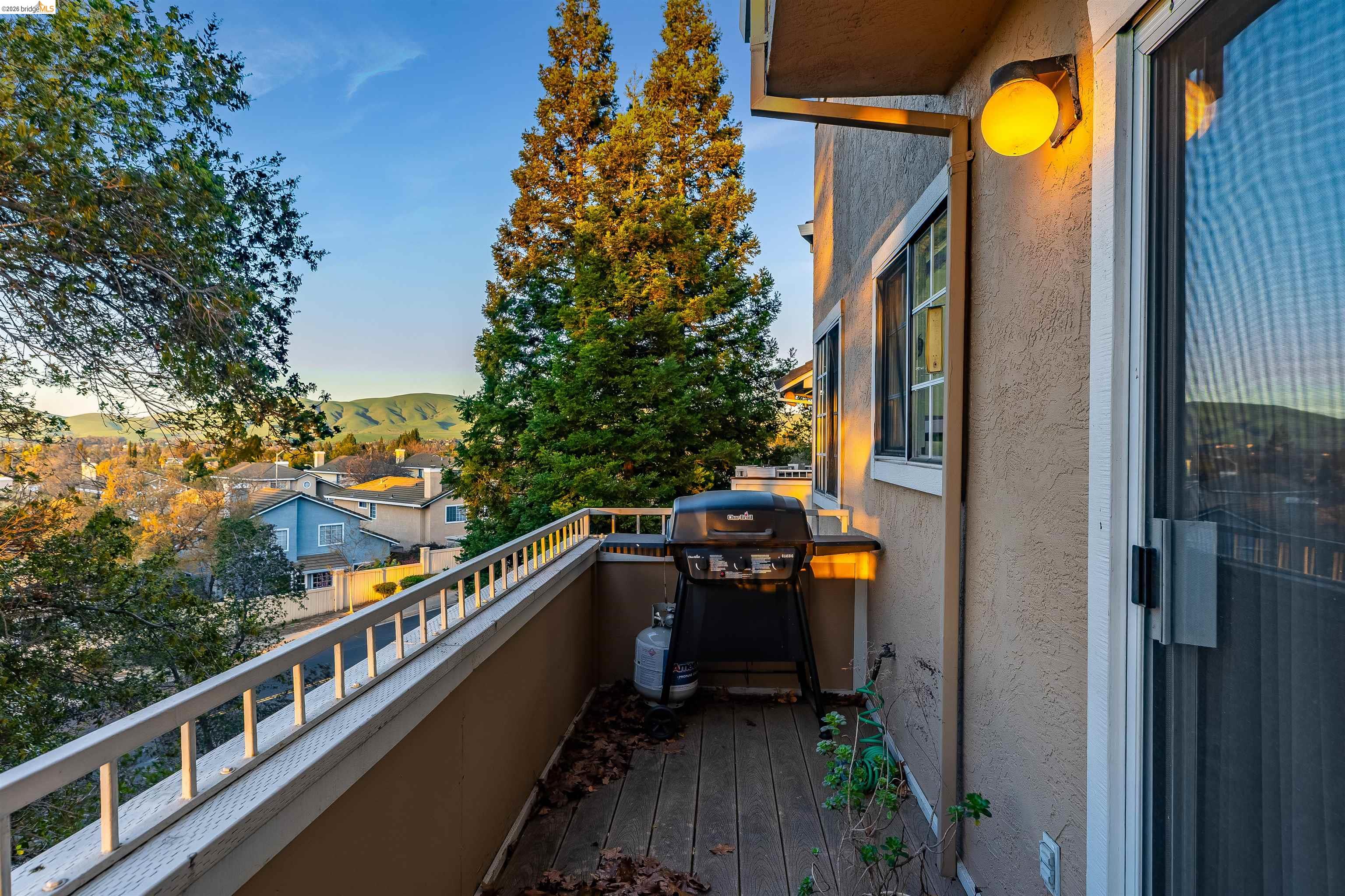 1025 Pinehurst Court