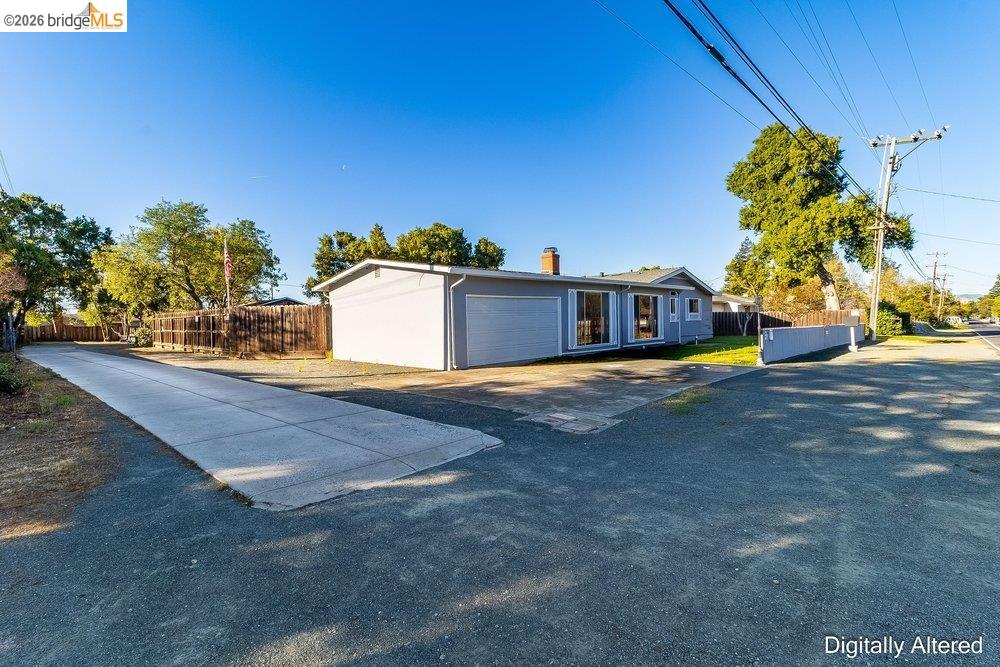 3336 Euclid Avenue