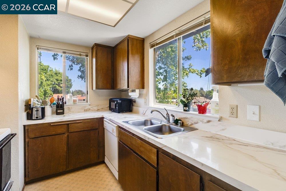 1123 Chadwick Cir