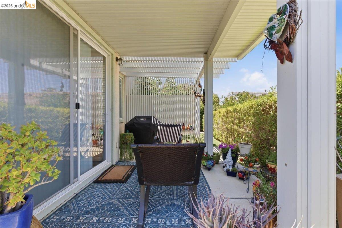 282 Cedar Ridge Dr
