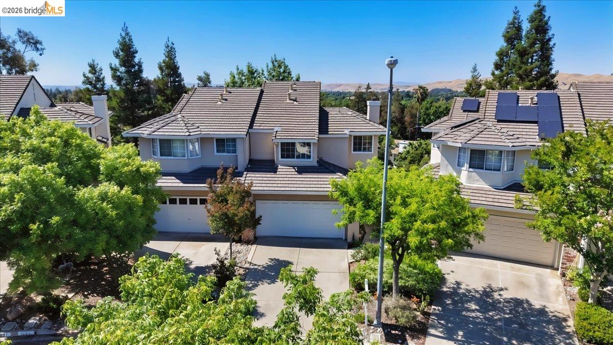 1025 Pinehurst Court