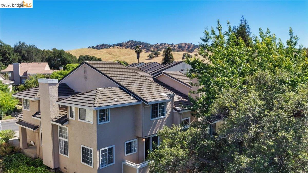 1025 Pinehurst Court