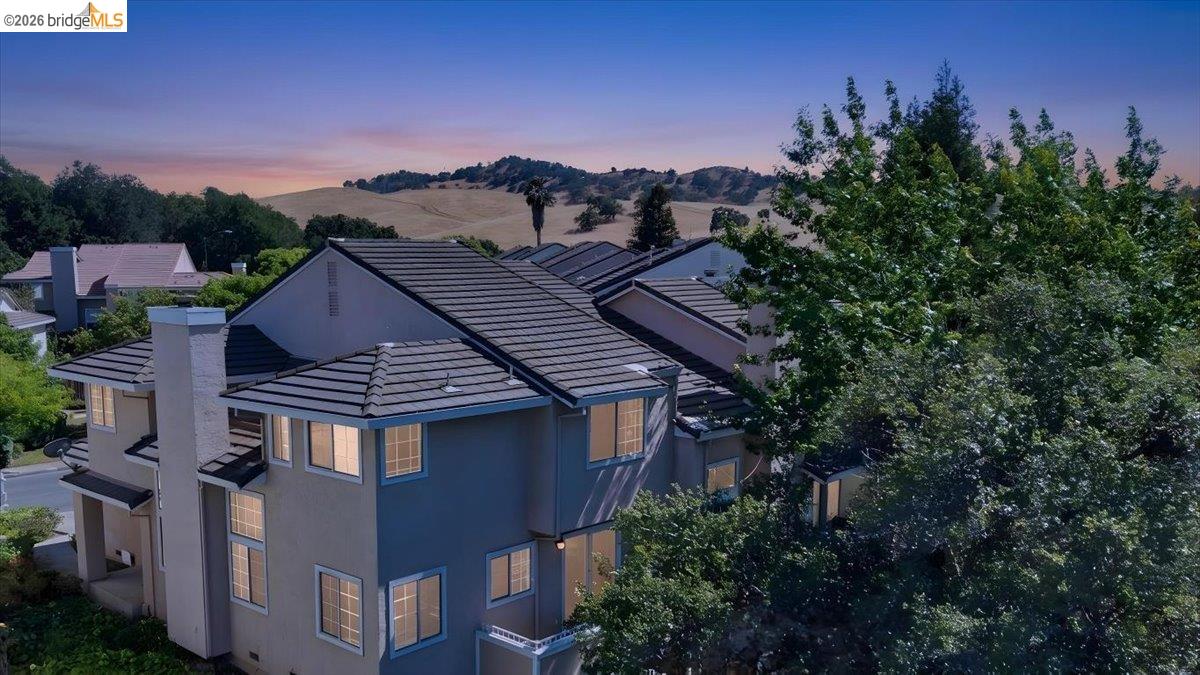 1025 Pinehurst Court