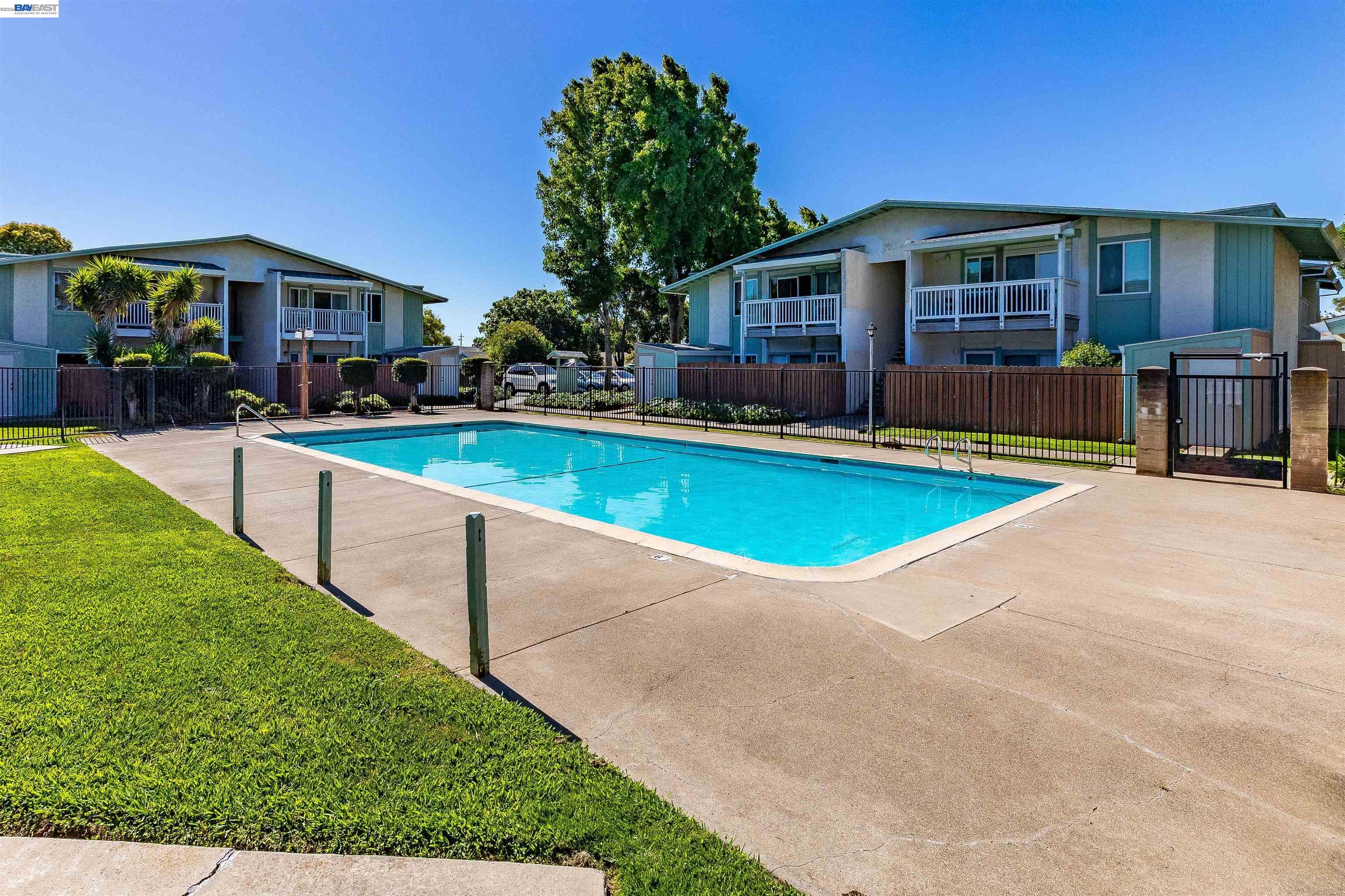 423 Gregory Street # 40
