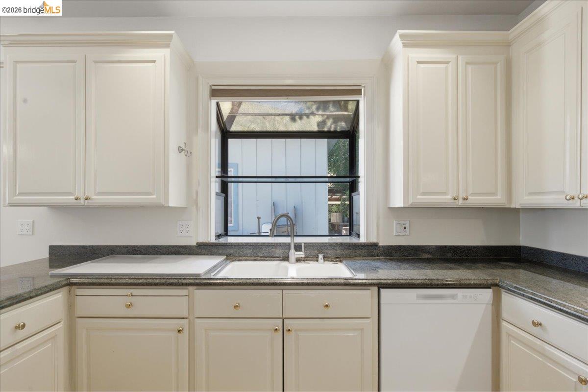 627 6th Street