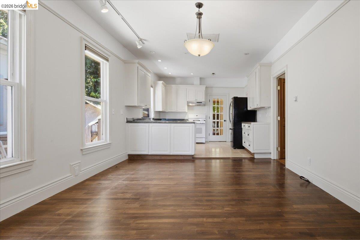 627 6th Street