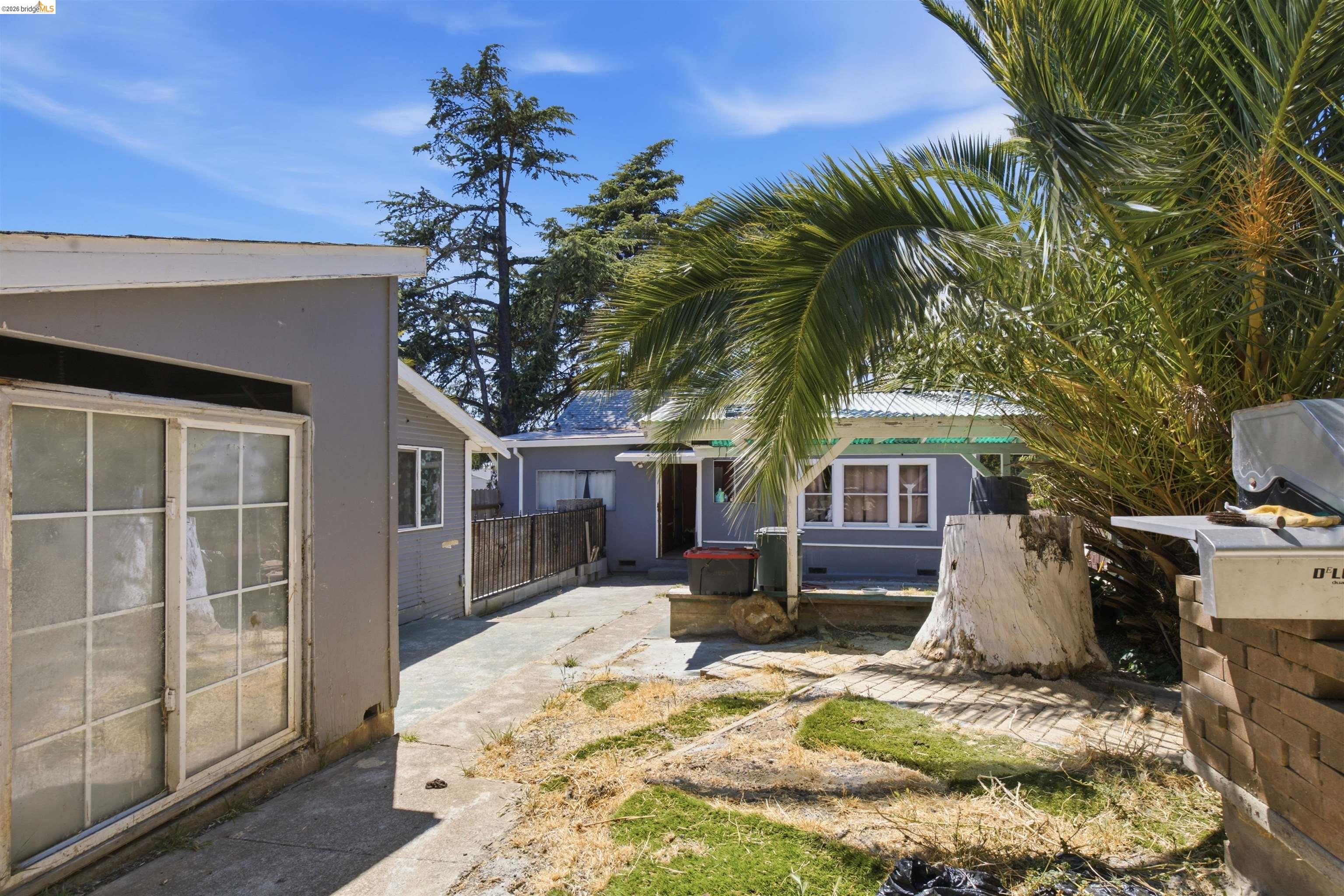 416 Maple Avenue