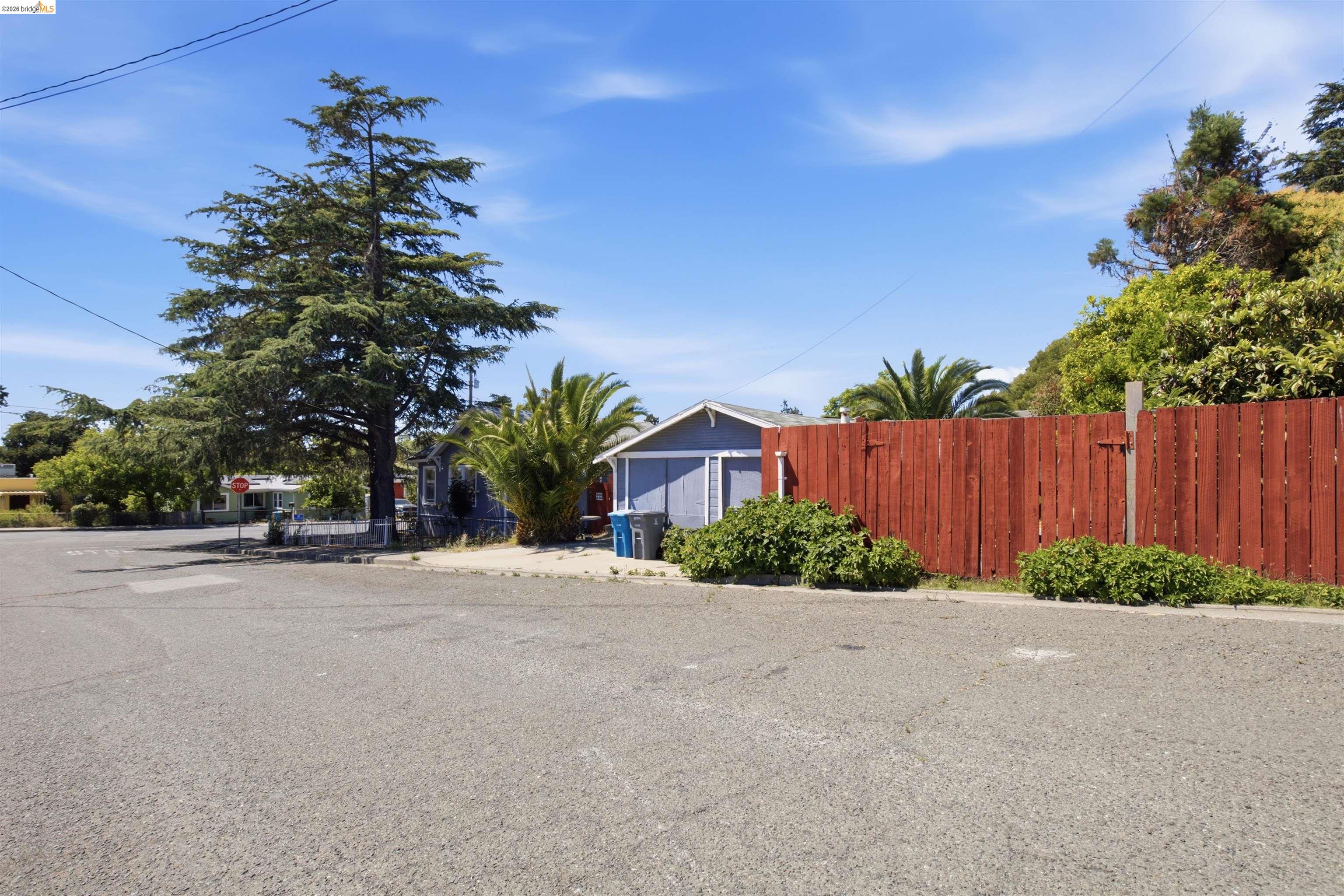 416 Maple Avenue