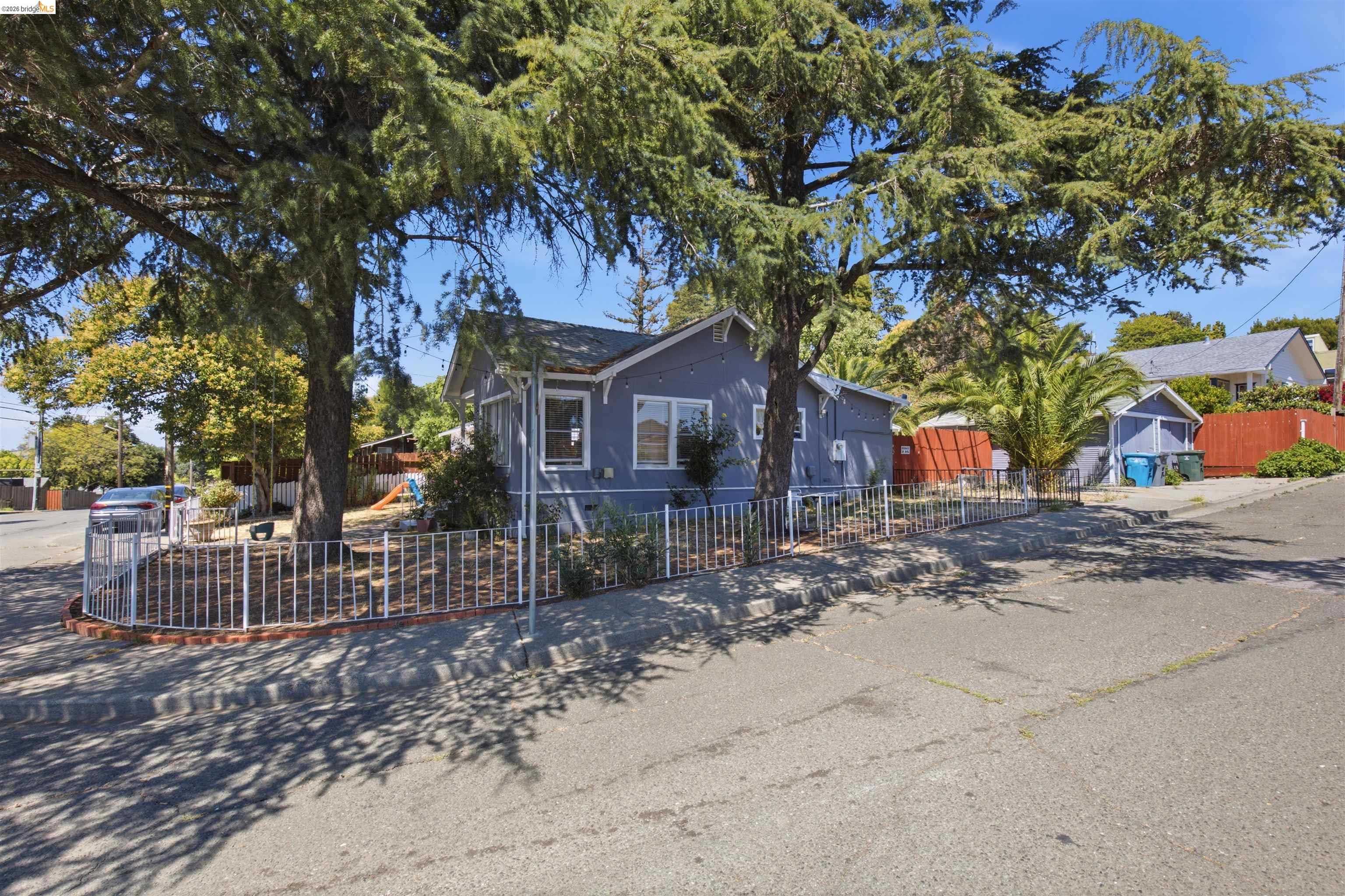 416 Maple Avenue