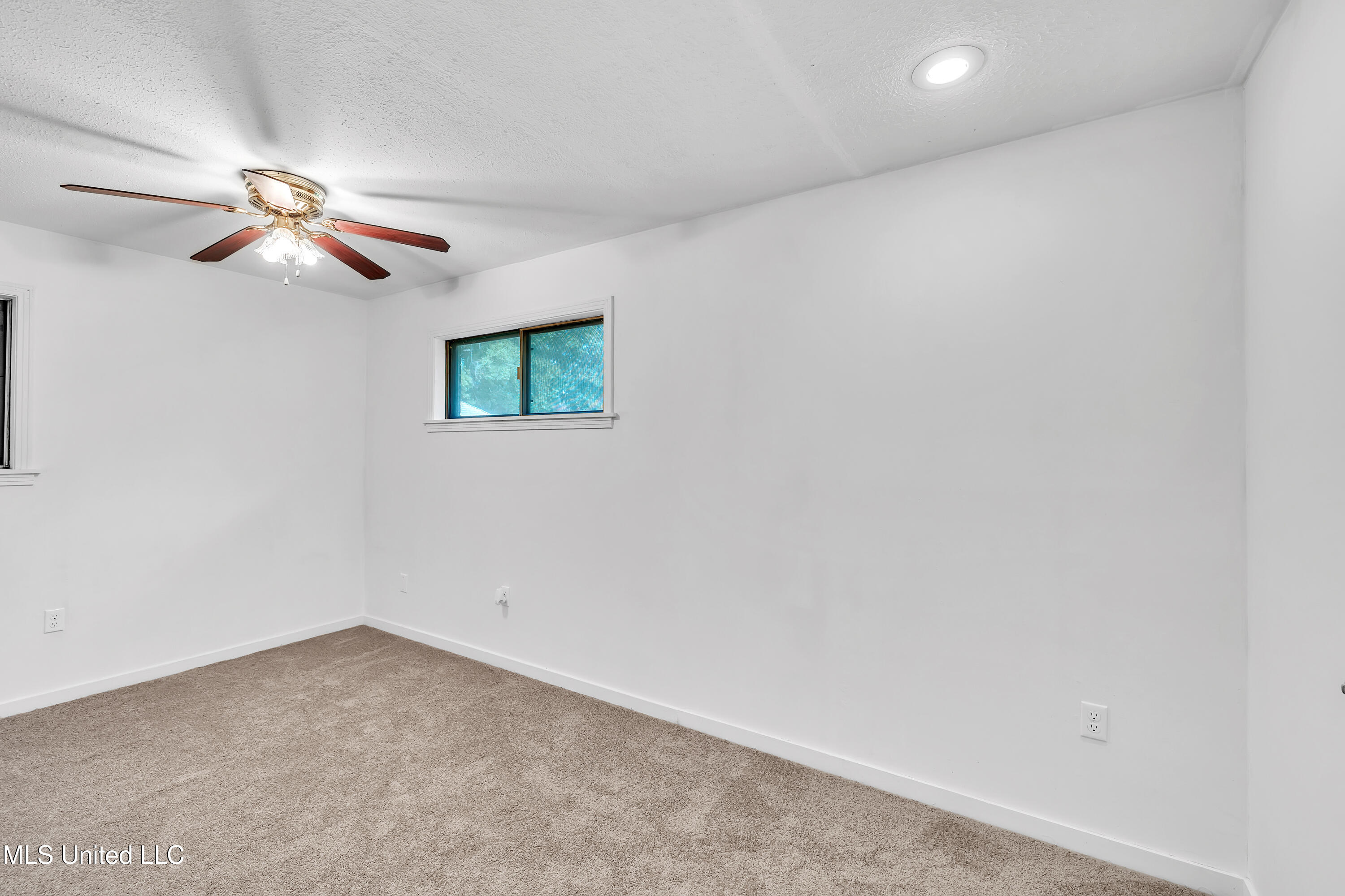 3305 Patterson Drive