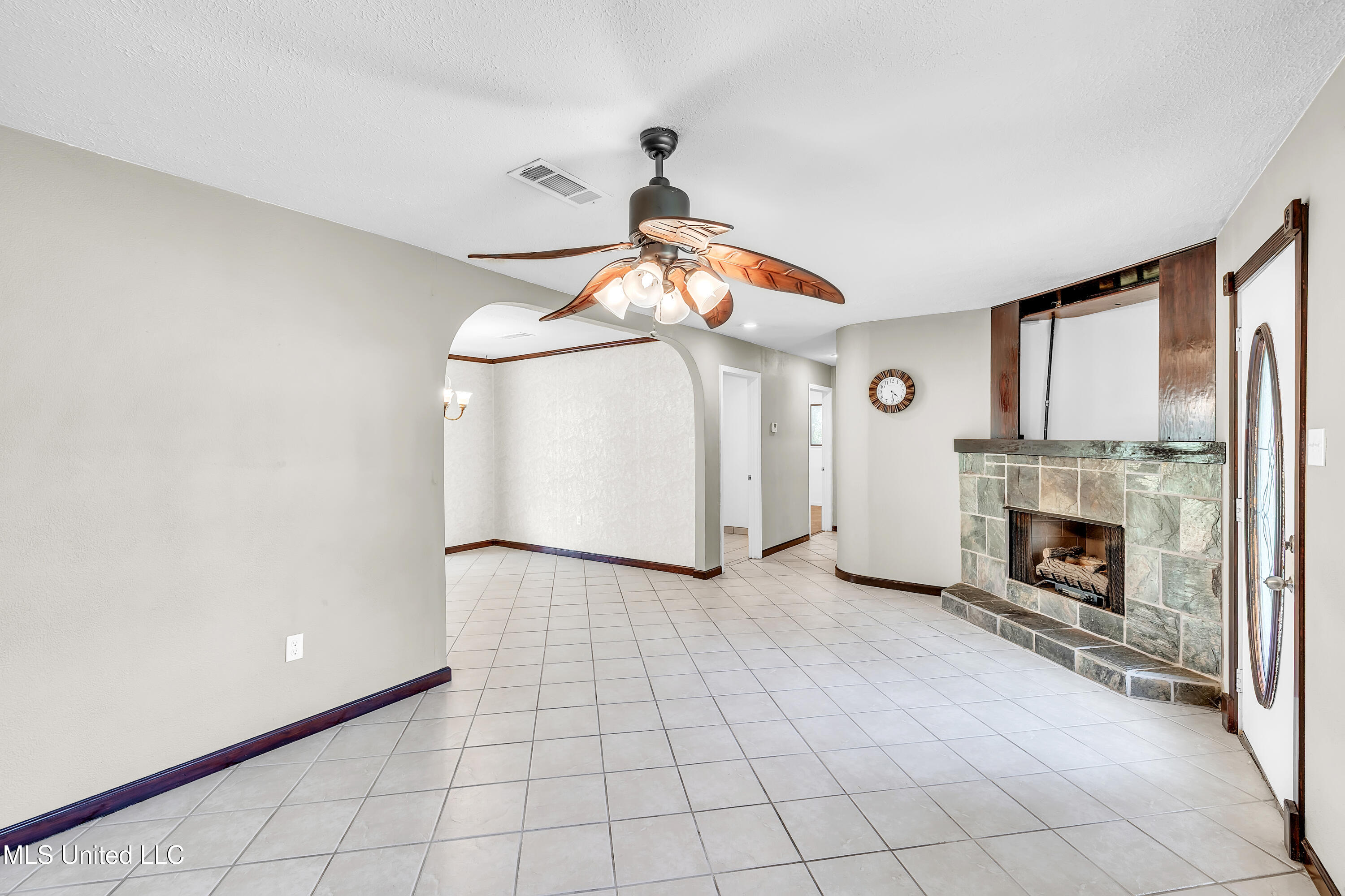 3305 Patterson Drive