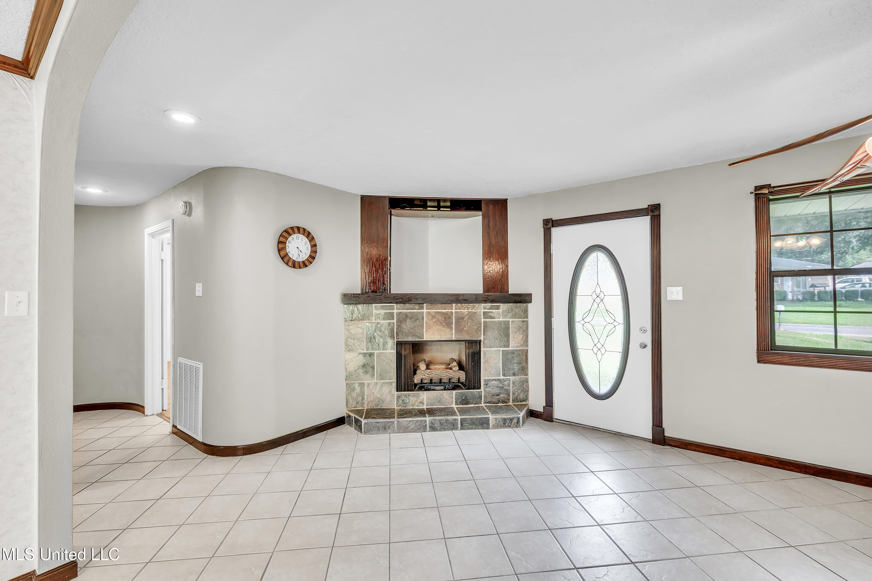 3305 Patterson Drive