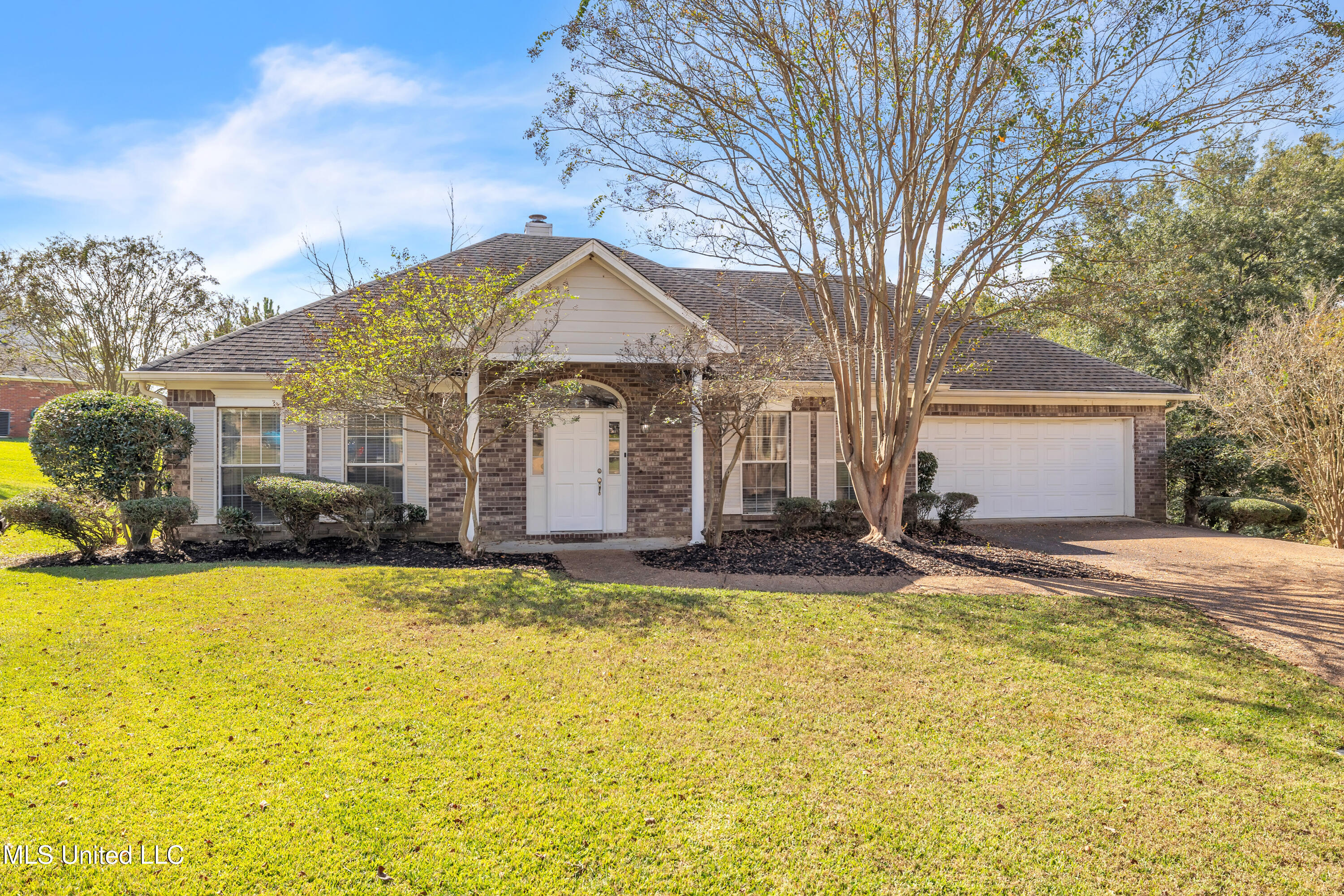 405 Overland Cove, Brandon