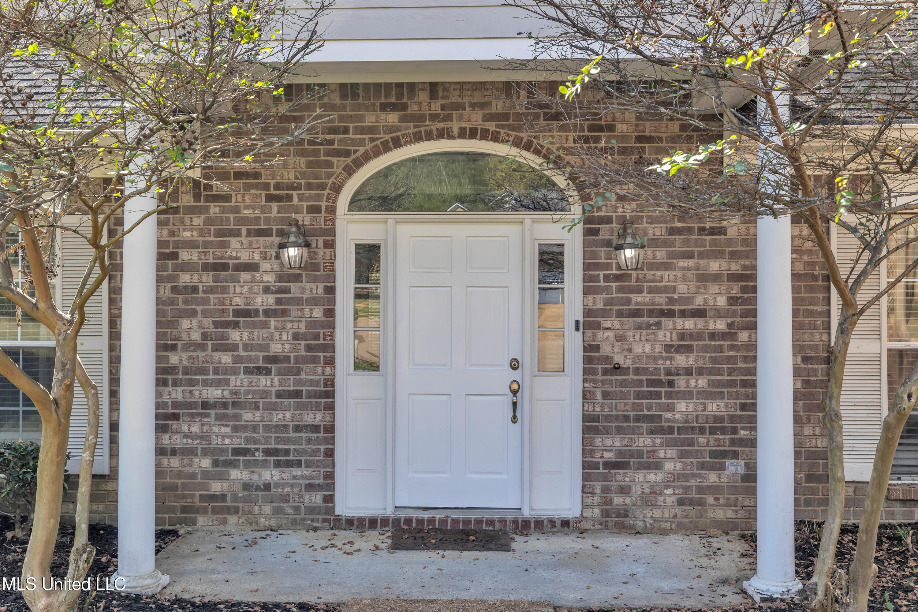 405 Overland Cove, Brandon