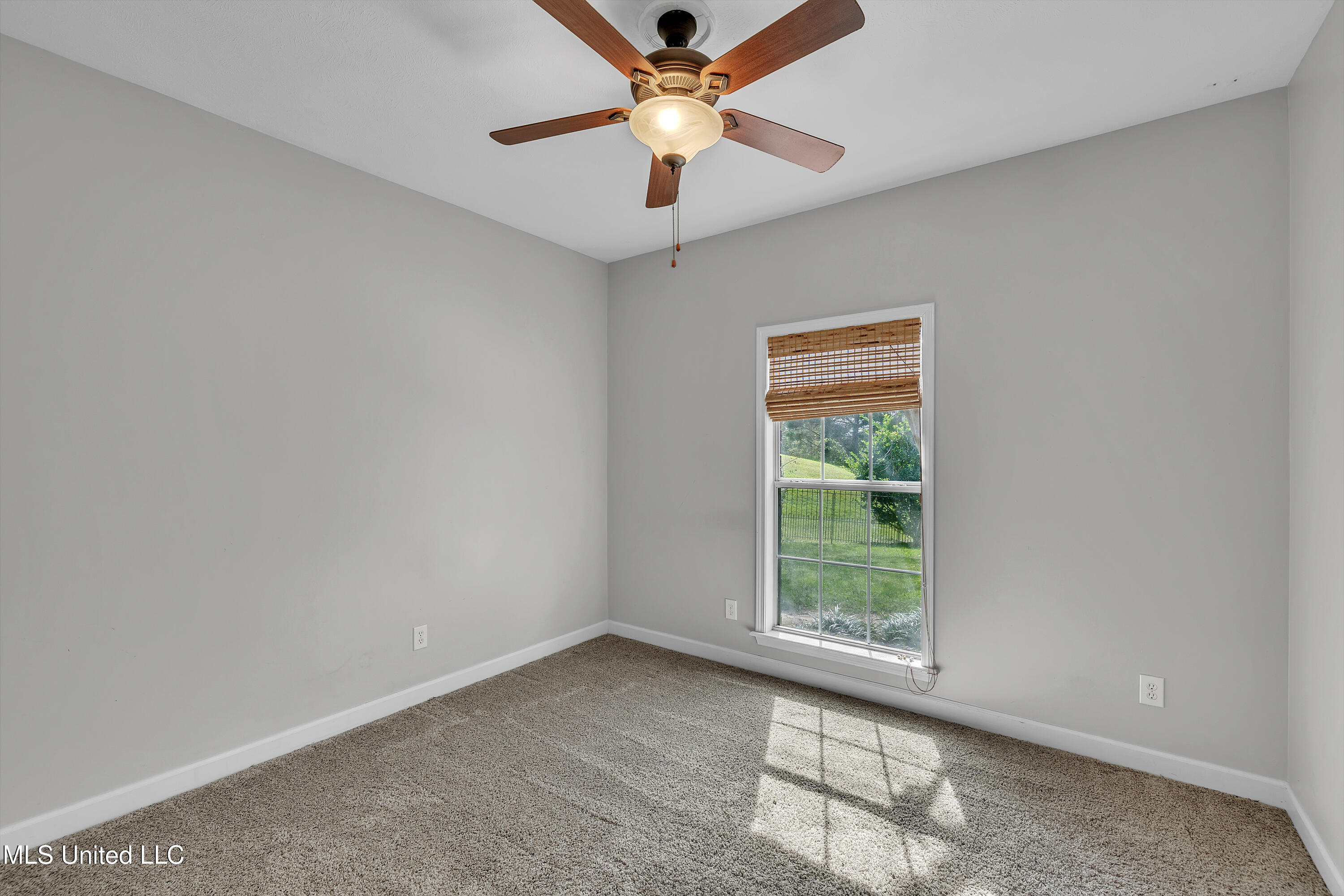 405 Overland Cove, Brandon