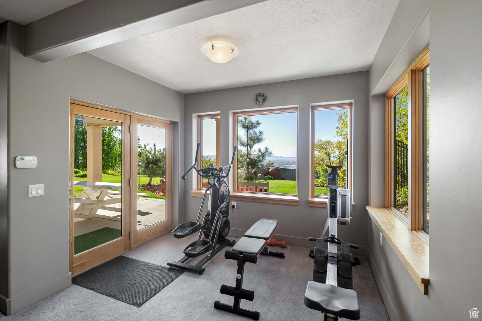 39 SCENIC HILLS CIR