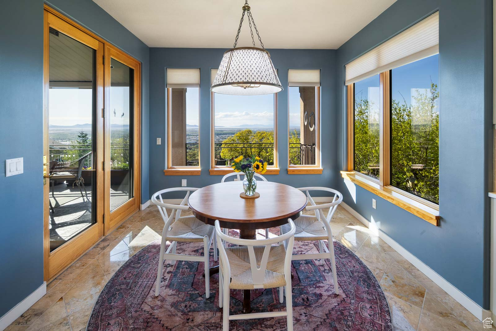 39 SCENIC HILLS CIR