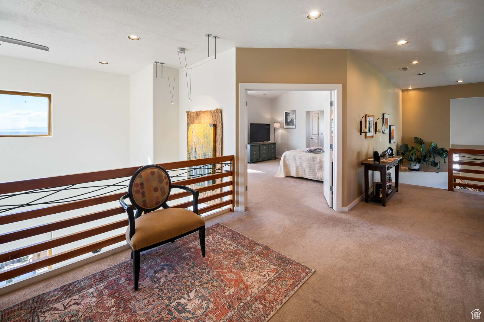 39 SCENIC HILLS CIR