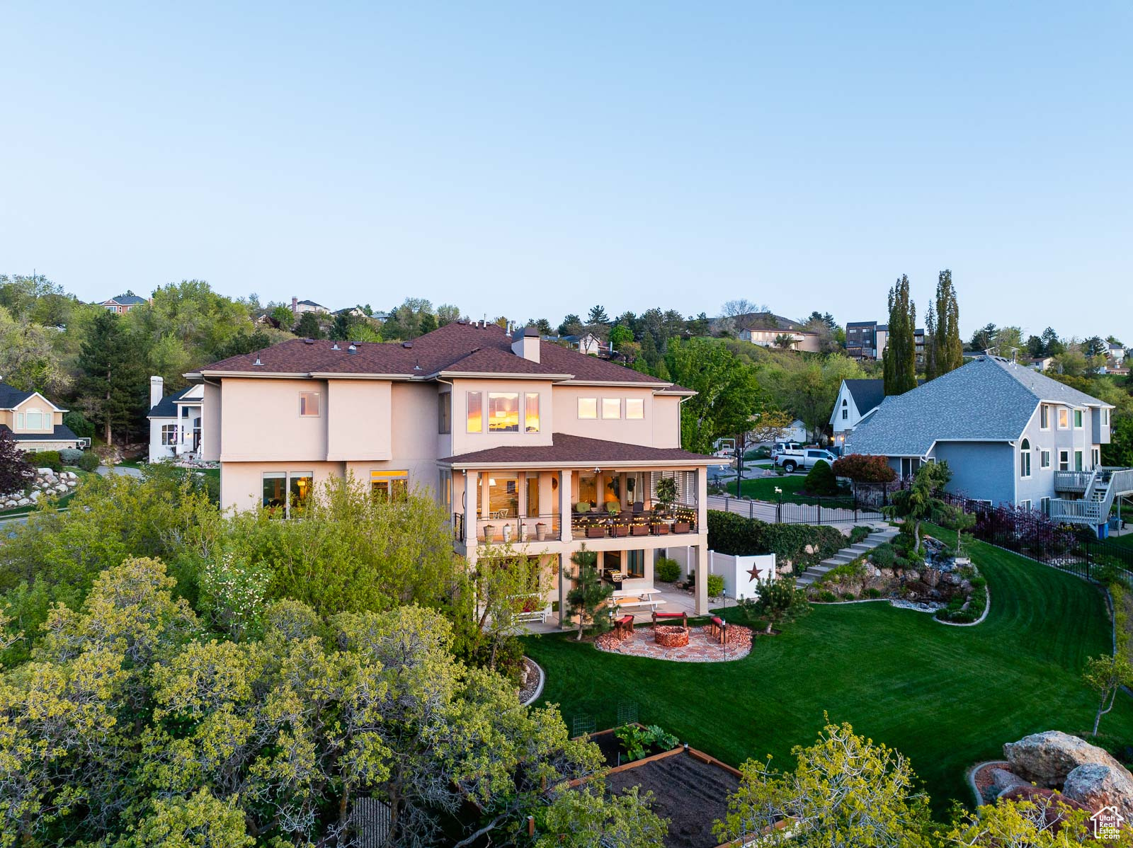 39 SCENIC HILLS CIR