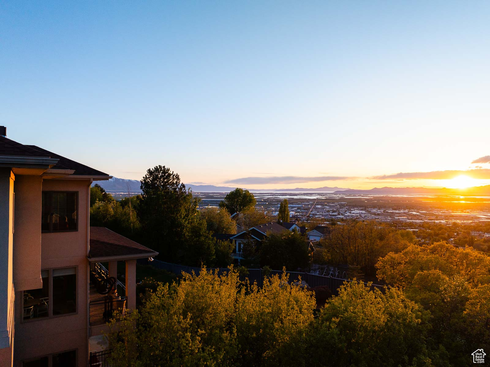39 SCENIC HILLS CIR