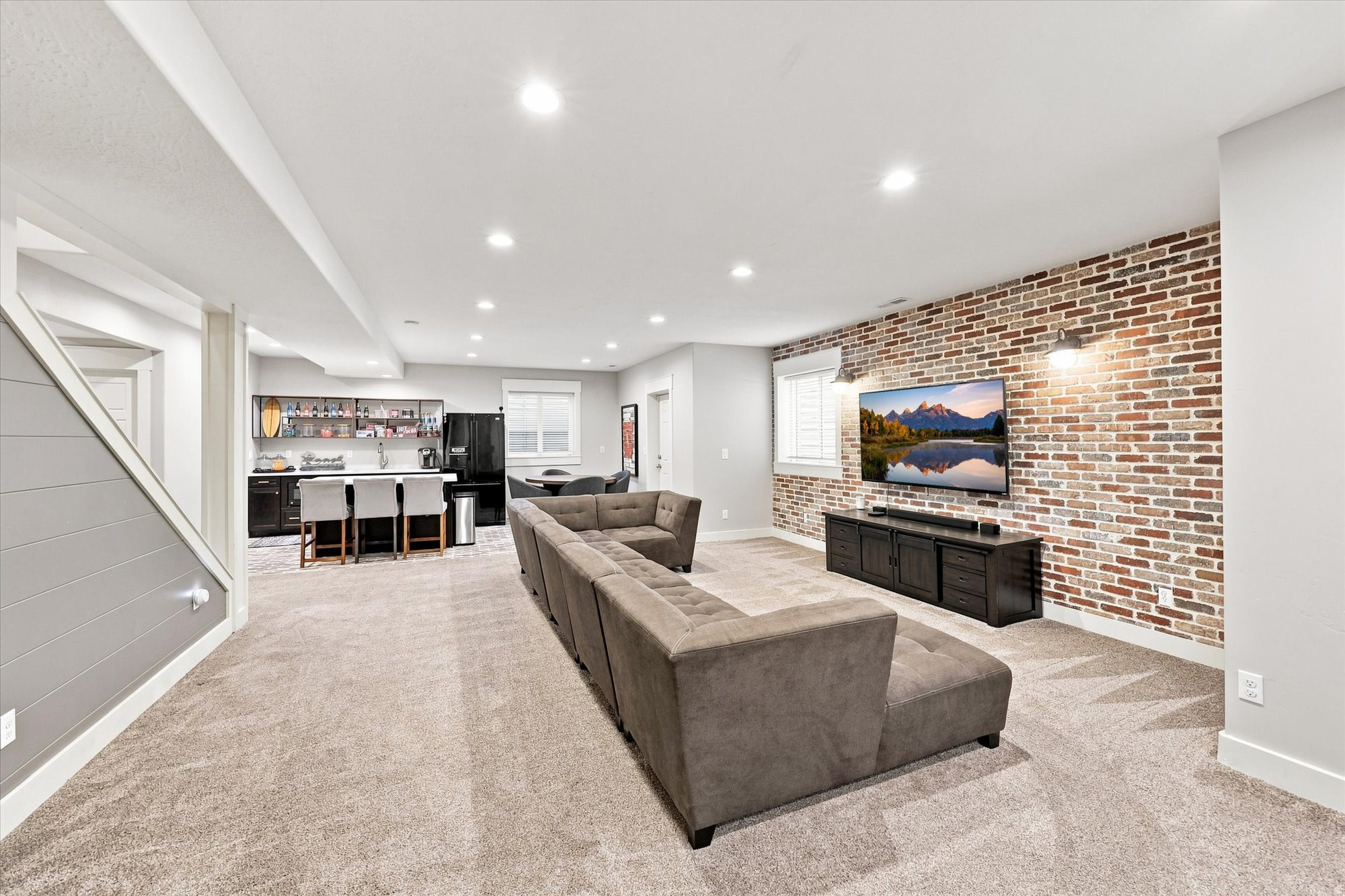 12026 S AMOUR CIR