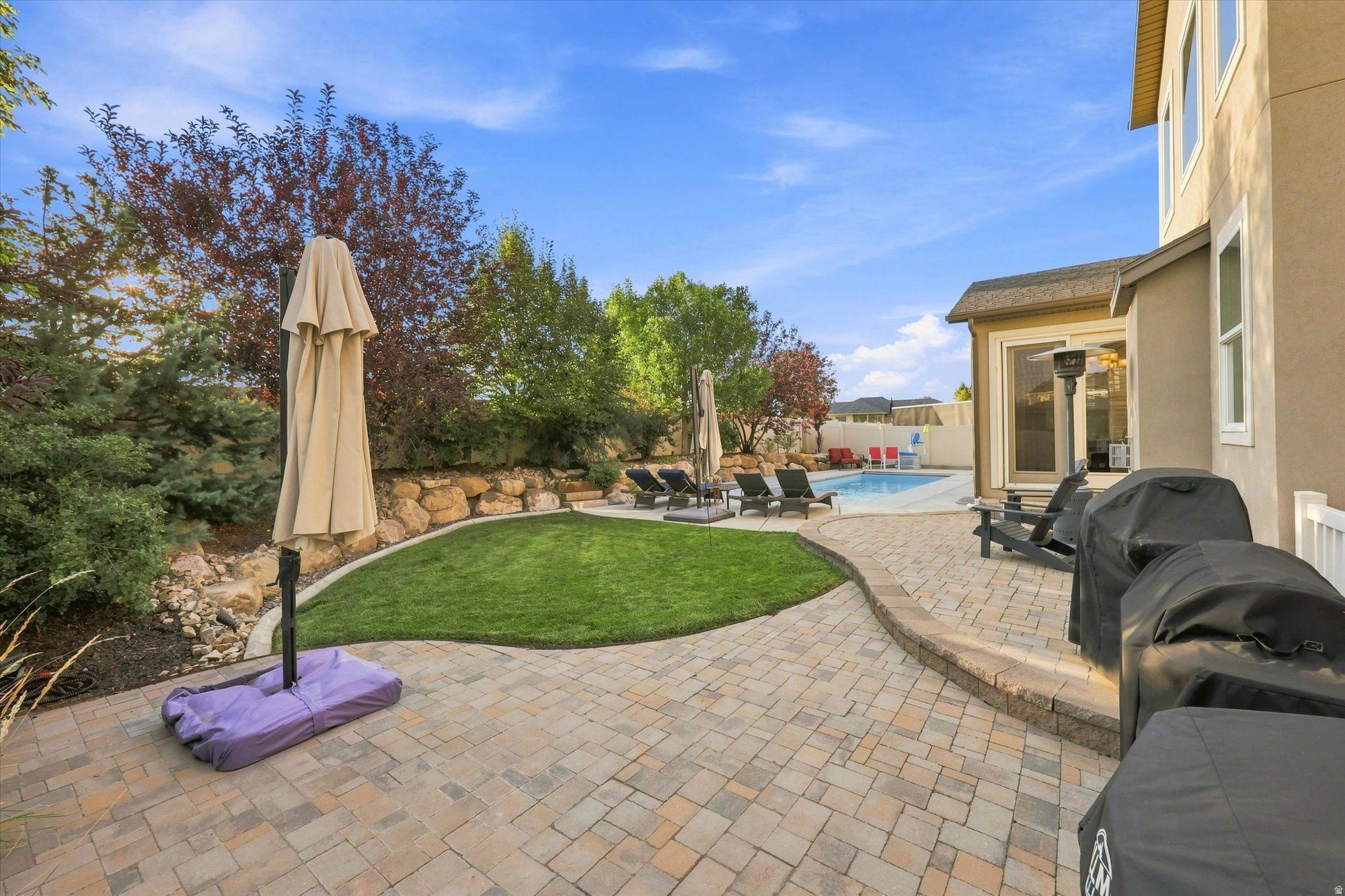 12026 S AMOUR CIR