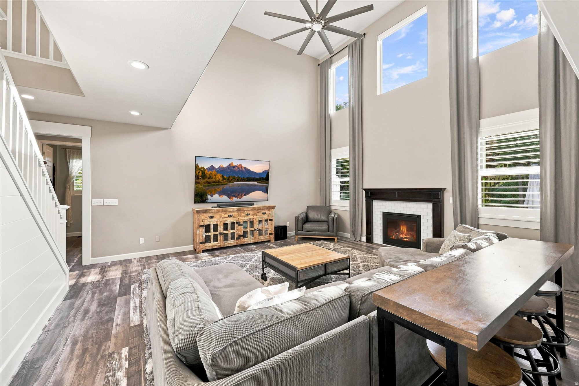 12026 S AMOUR CIR