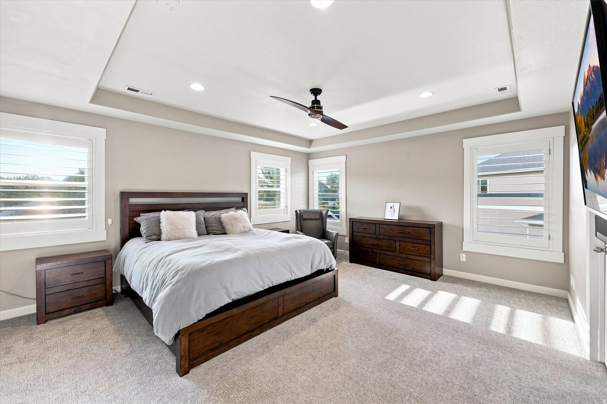 12026 S AMOUR CIR