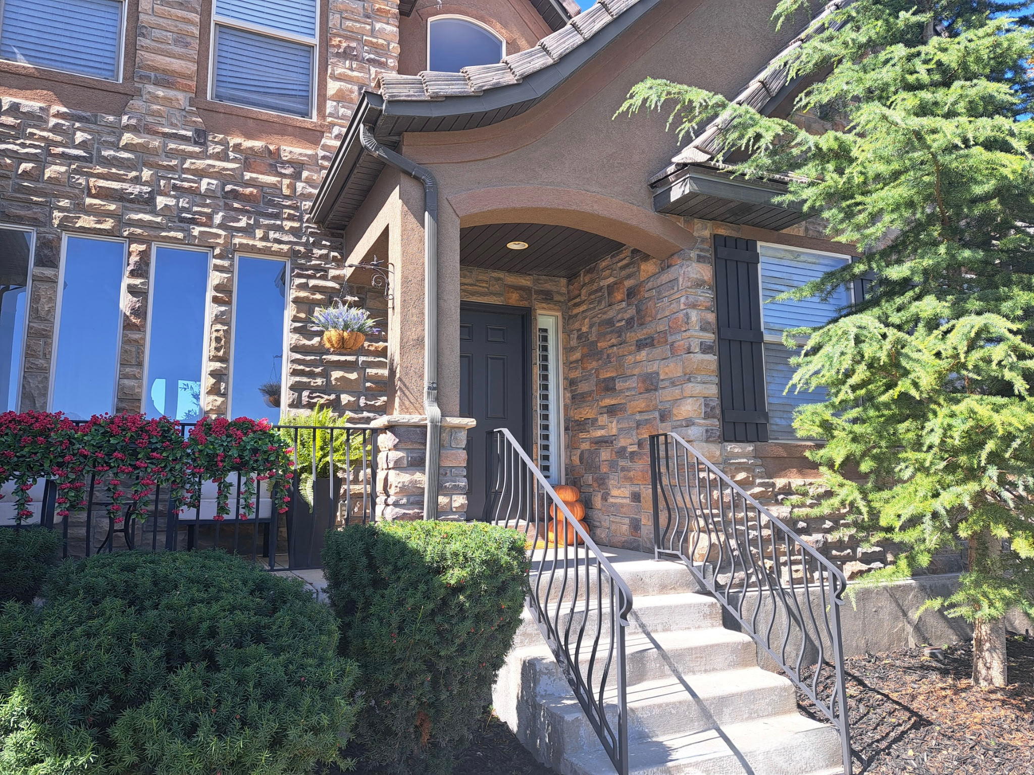 12732 S MERRYVALE CIR