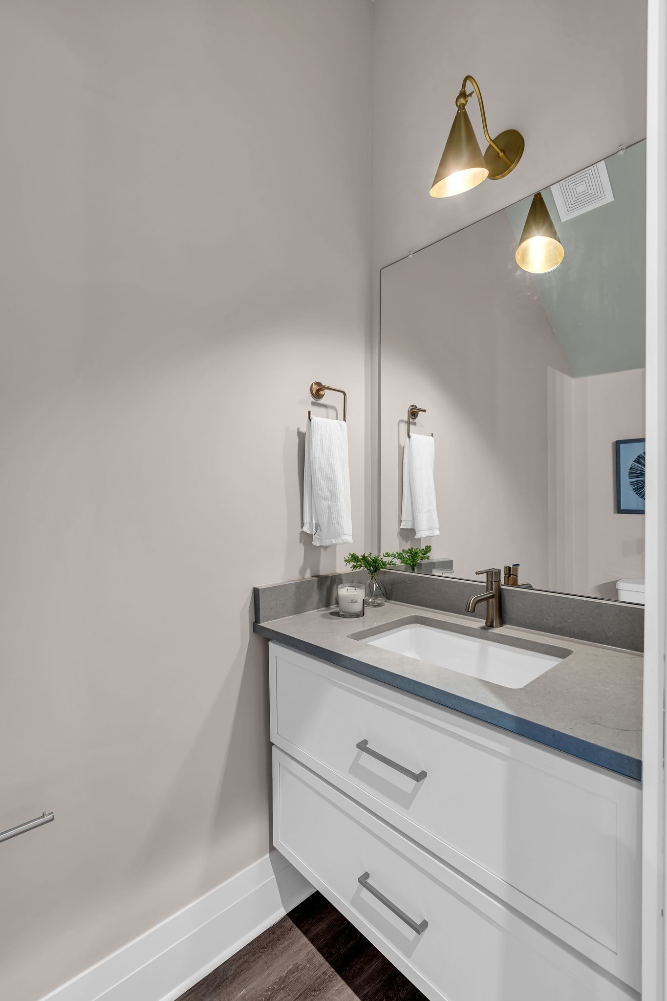 1104 Noble Loop Unit: 2