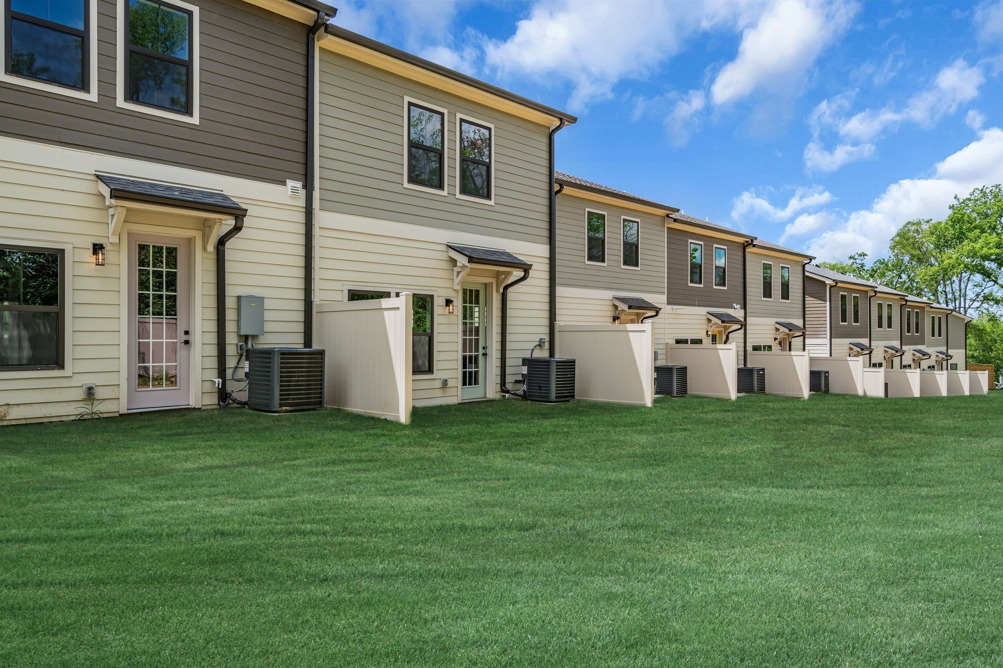 1104 Noble Loop Unit: 2