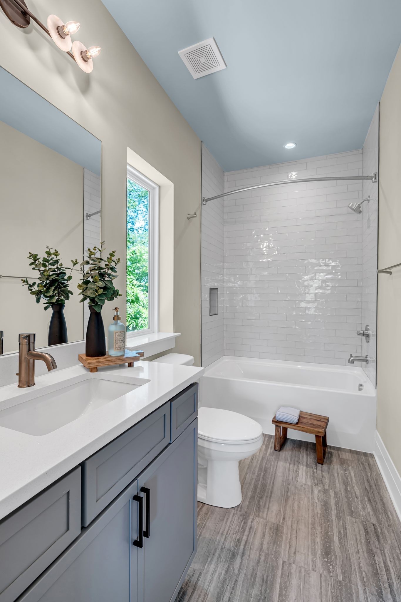 1207 Valerie Lane Unit: 55