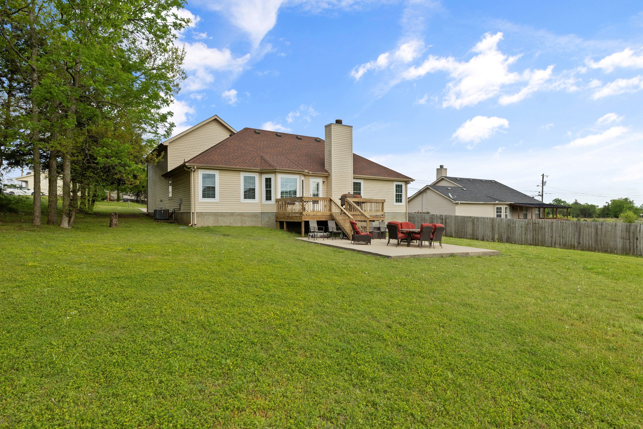 603 Rock Glen Trce