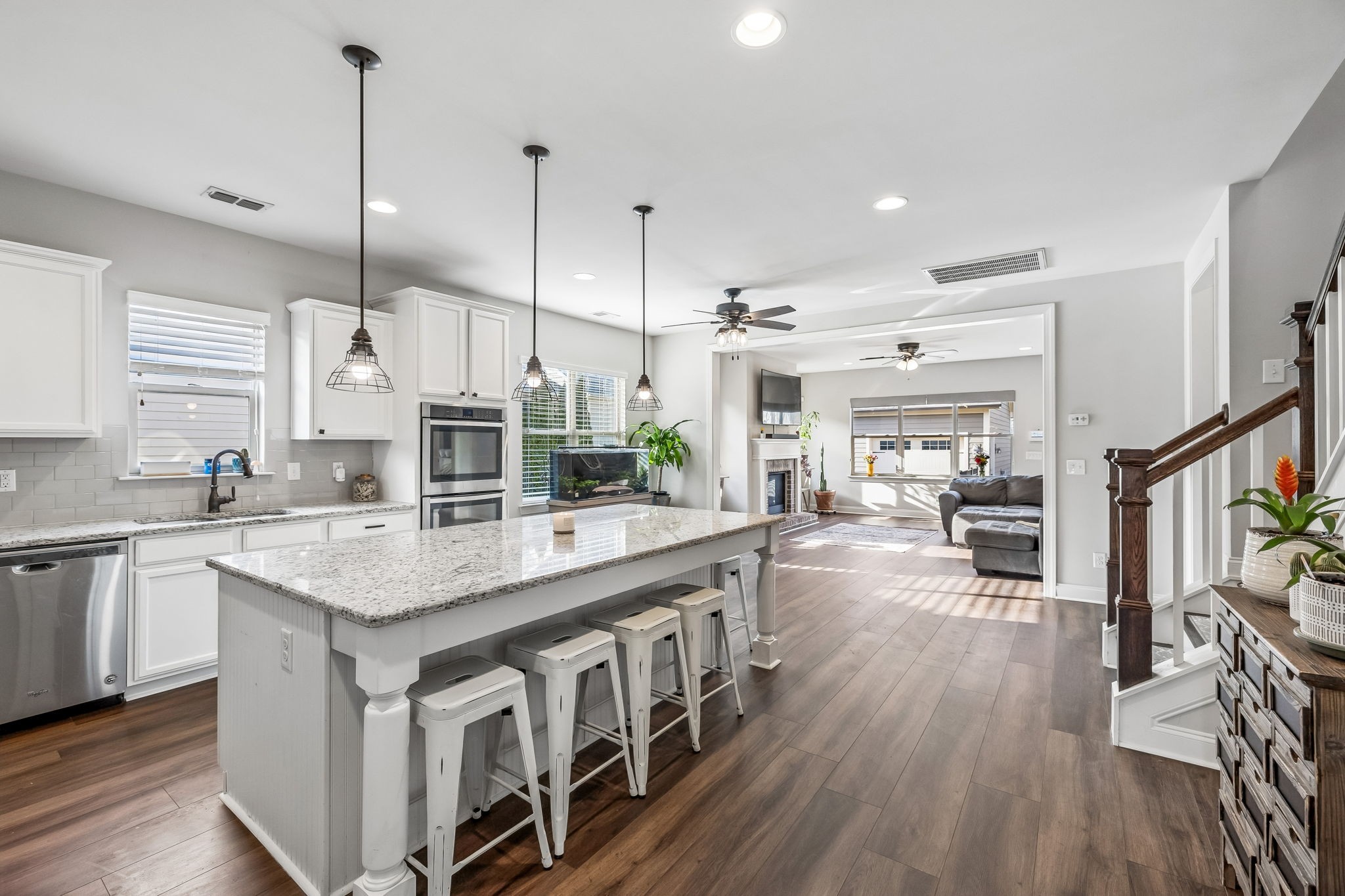 1013 Nolencrest Way