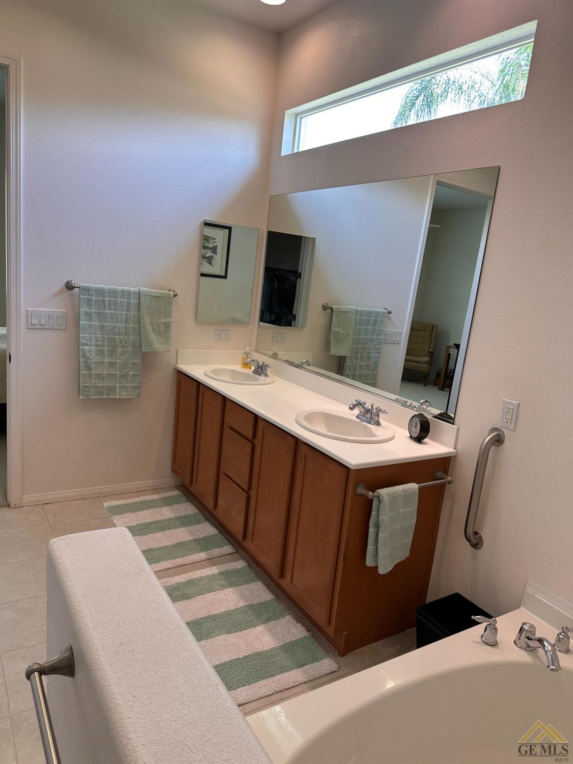 13908 Park Palisades Drive