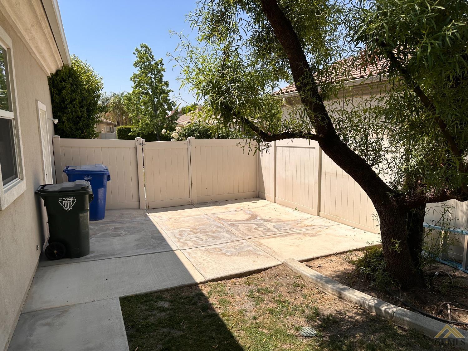 13908 Park Palisades Drive