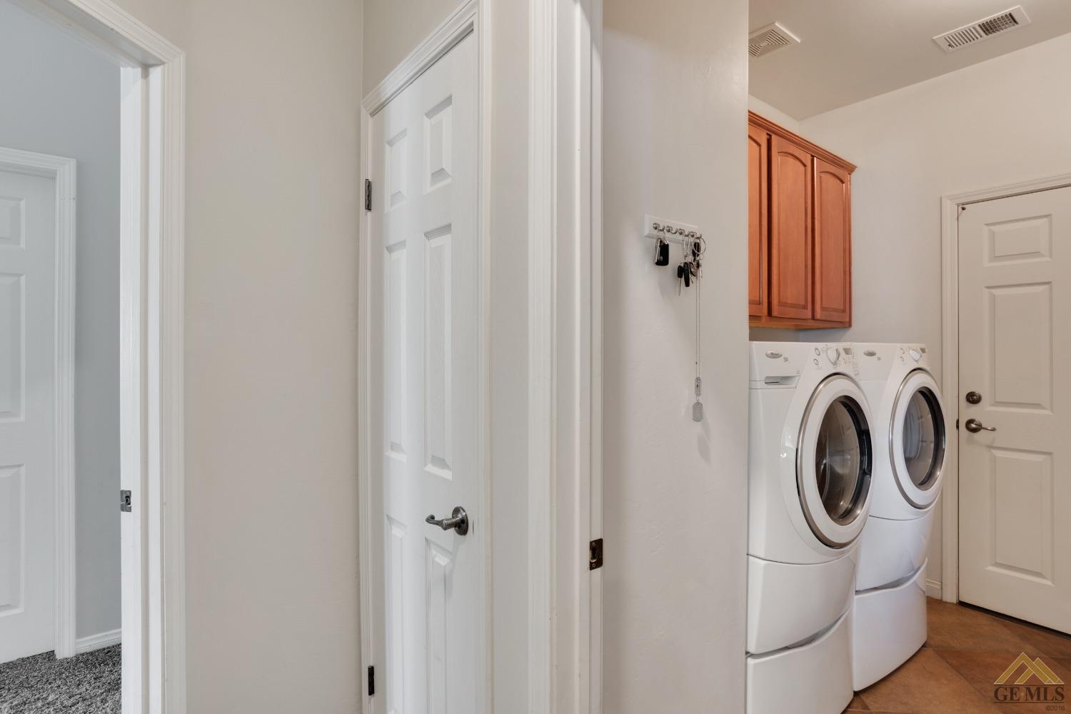 5602 Windward Bay Court