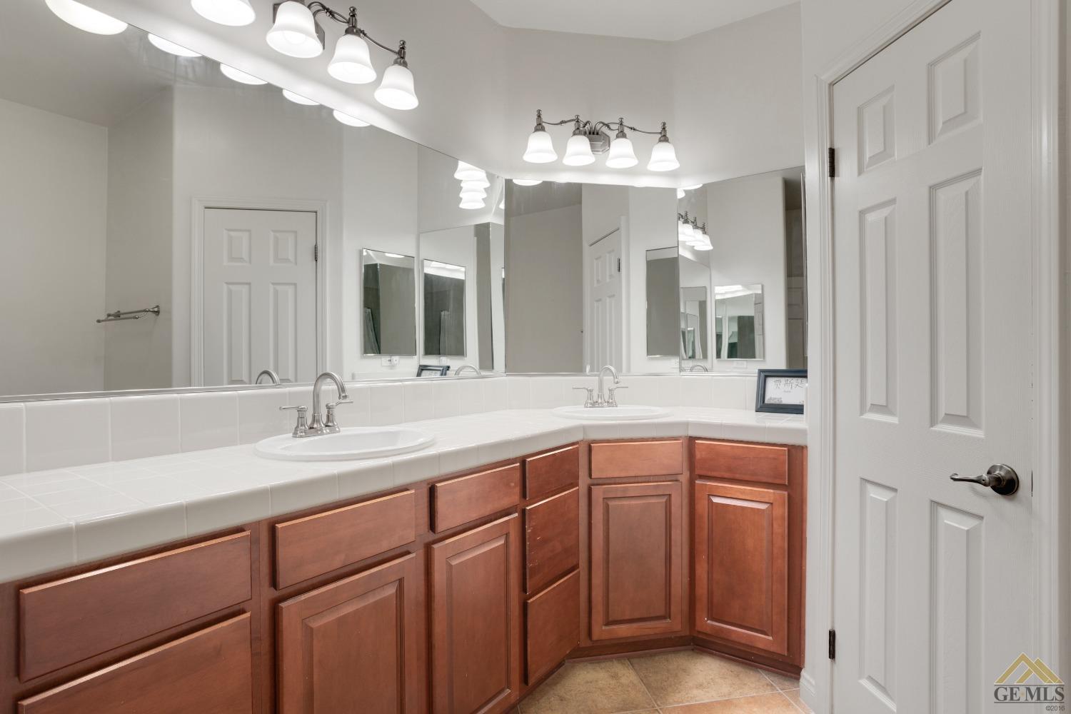 5602 Windward Bay Court