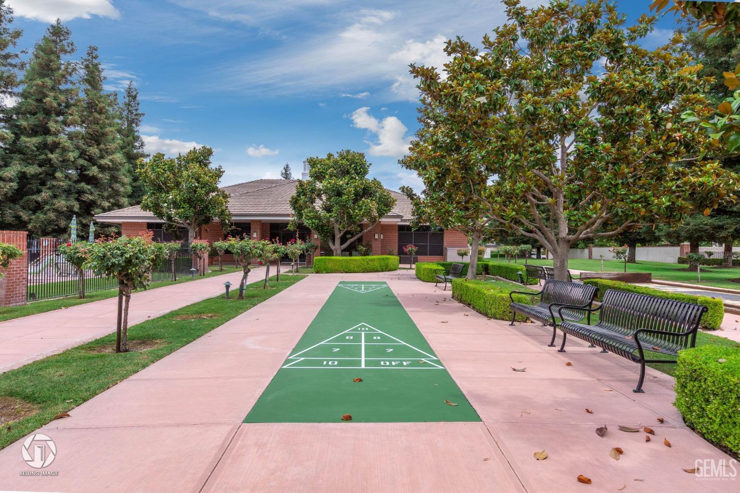 10000 Timeless Rose Court