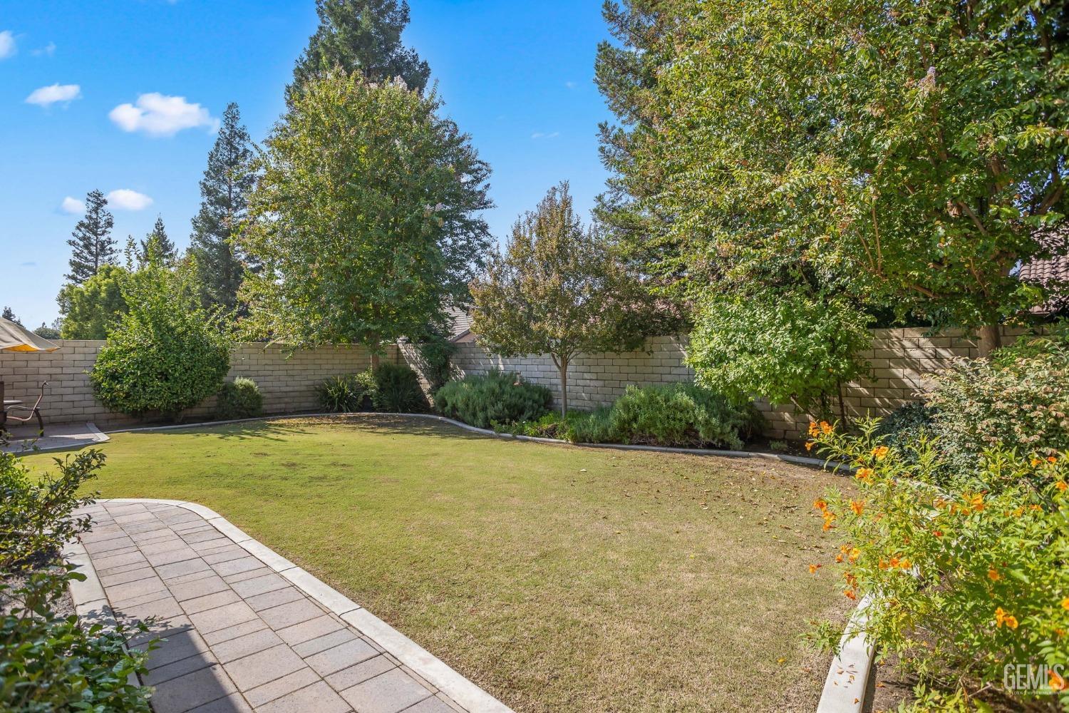 10000 Timeless Rose Court