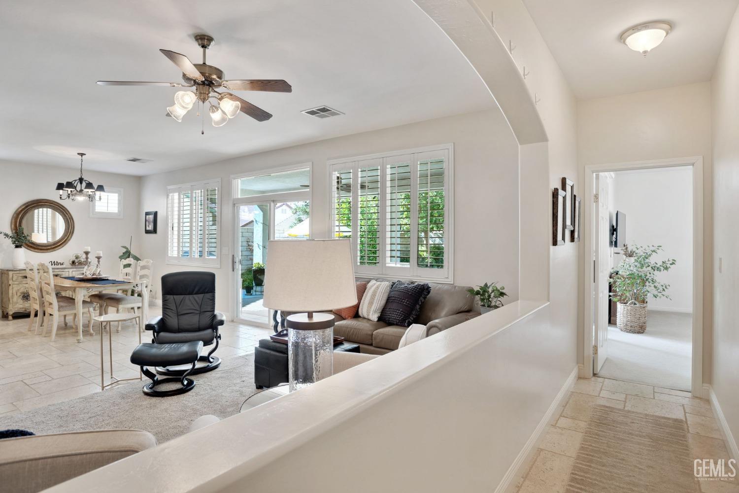 10000 Timeless Rose Court