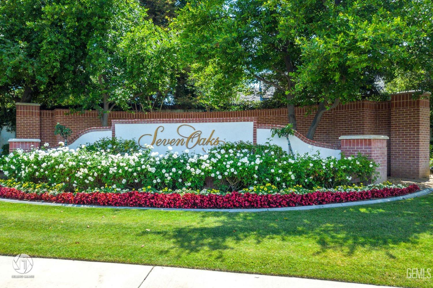 10000 Timeless Rose Court