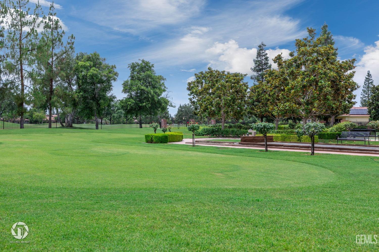 10000 Timeless Rose Court